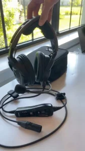 Bose A20 Aviation Headset — photo 3 of 6
