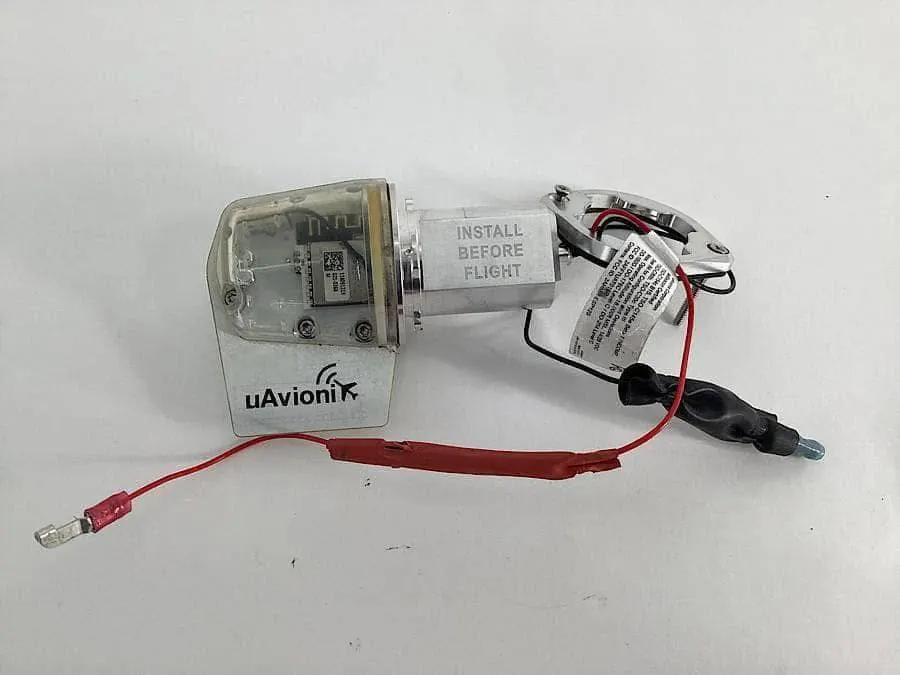uAvionix TailBeacon ADS-B Out