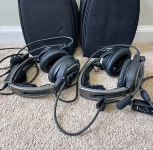 Bose A20 Aviation Headsets (Pair) — photo 3 of 3