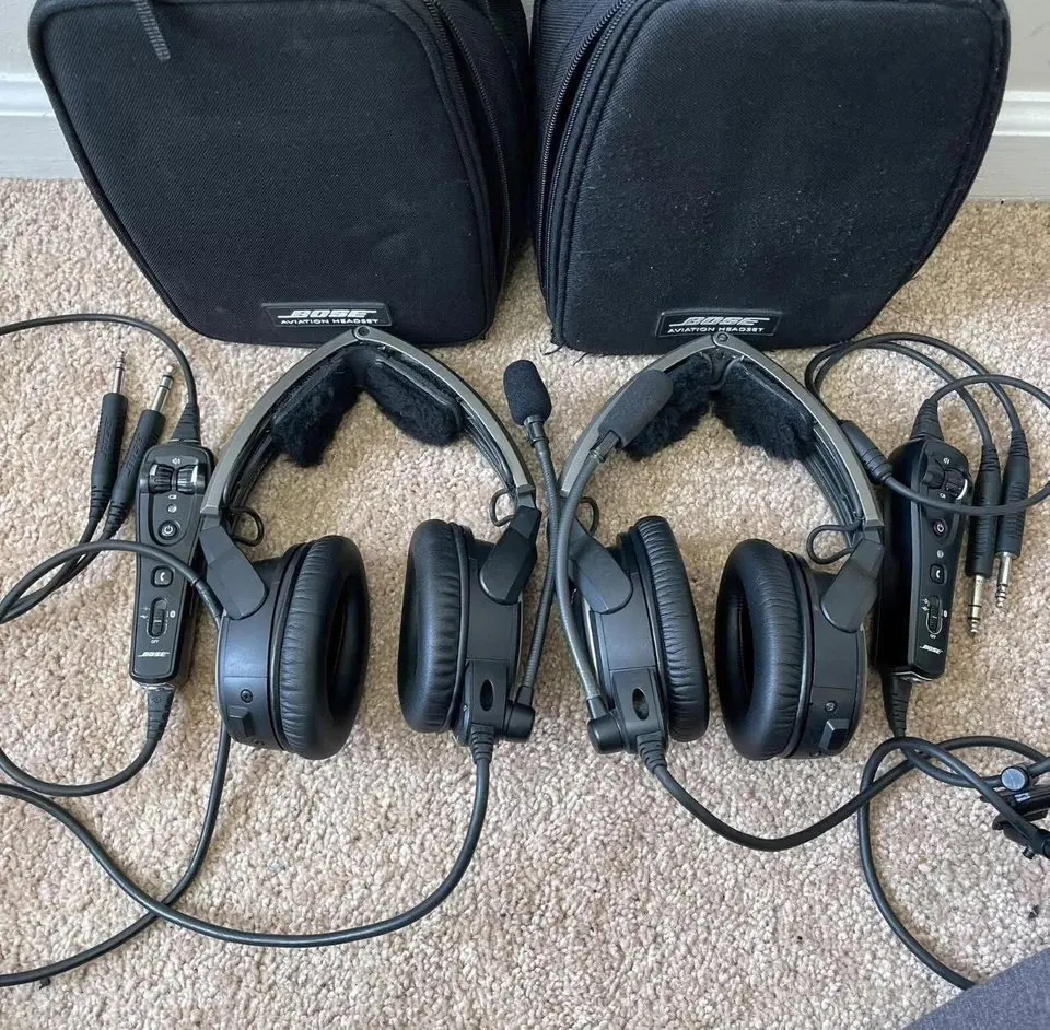 Bose A20 Aviation Headsets (Pair)