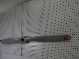 McCauley M76AK-2 Fixed-Pitch Propeller — photo 1 of 5