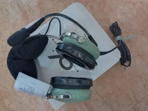 ASA HS-1A & David Clark H10-13.4 Aviation Headsets — photo 9 of 10