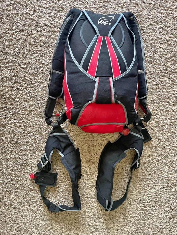 Wings Parachute (complete rig)