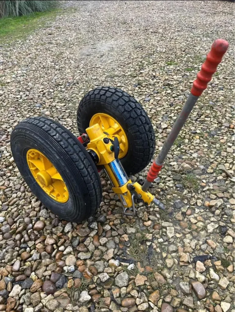 Heraud helicopter handling wheels