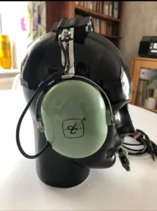 DAVID CLARK BLUETOOTH AVIATION HEADSET — photo 4 of 8