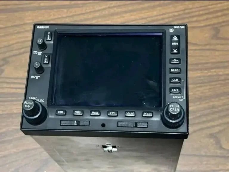 530w NAV/COMM WAAS, with tray, back plate, and cards