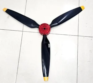 Helix H50V Carbon Fiber 3-Blade Propeller — photo 8 of 10