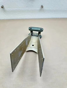 Tail Wheel Mounting Bracket Assembly — photo 8 of 10
