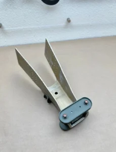 Tail Wheel Mounting Bracket Assembly — photo 9 of 10