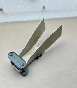 Tail Wheel Mounting Bracket Assembly — photo 10 of 10