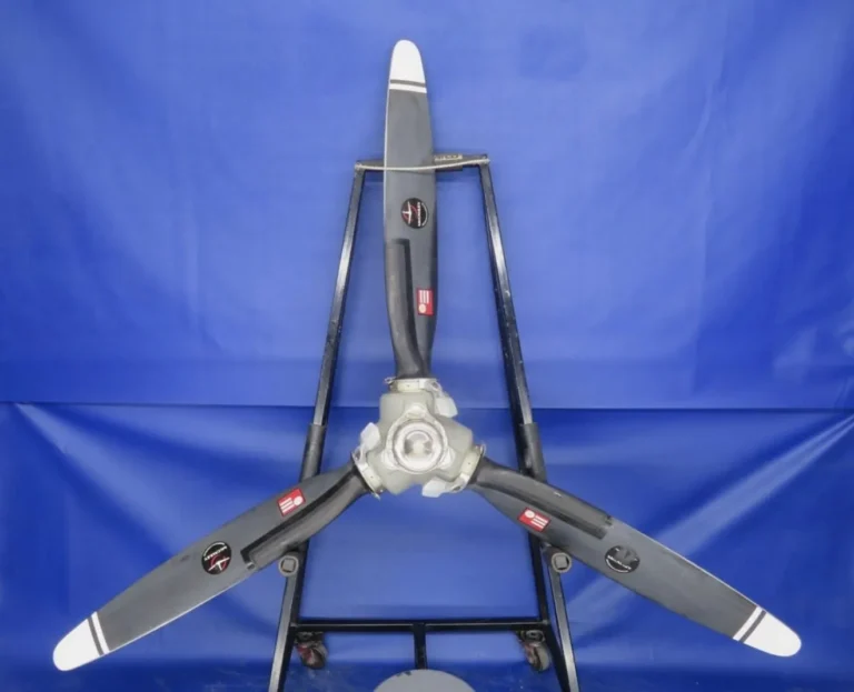 McCauley 3-Blade Propeller