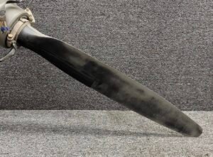McCauley Propeller Model 3AF32C93-M — photo 11 of 14