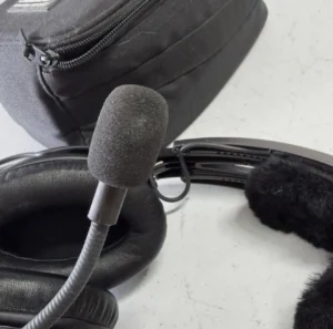 Bose A20 Bluetooth Headset — photo 8 of 13