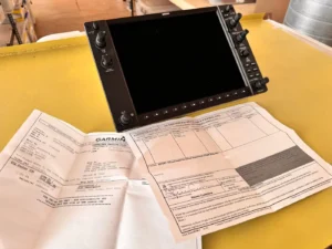 Garmin GDU 1040 HTT Video Display Unit — photo 1 of 2