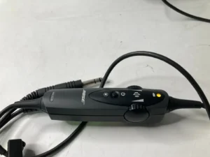 Bose Aviation Noise Cancelling Headset — photo 4 of 12