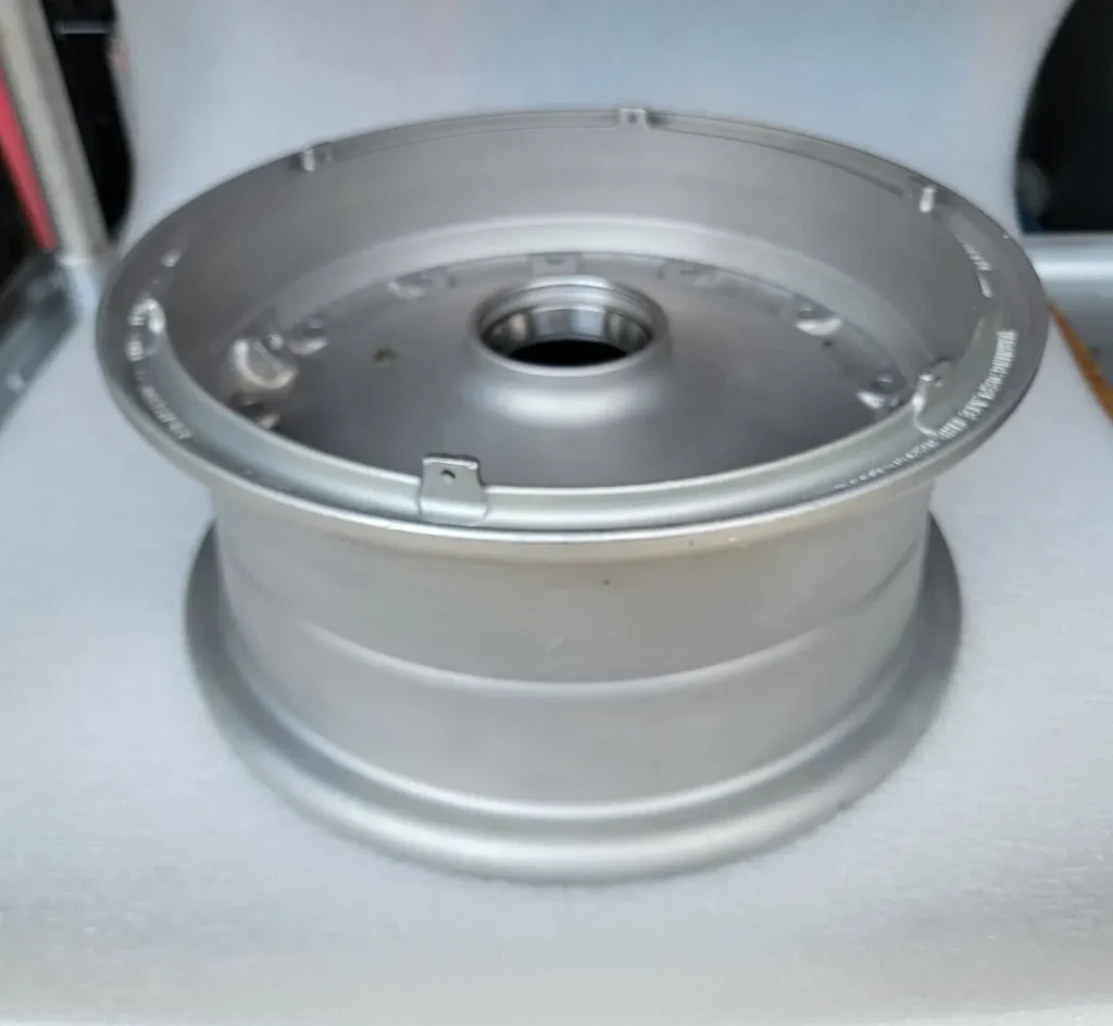 Boeing 737 Nose Wheel